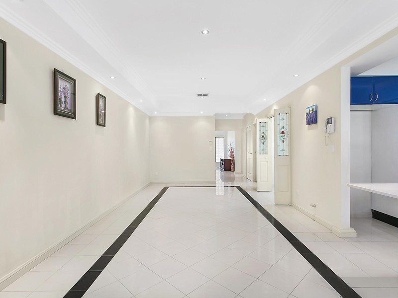 9 Rhonda Street, Revesby NSW 2212