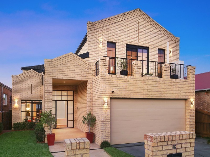 18 Westbourne Street, Carlton NSW 2218