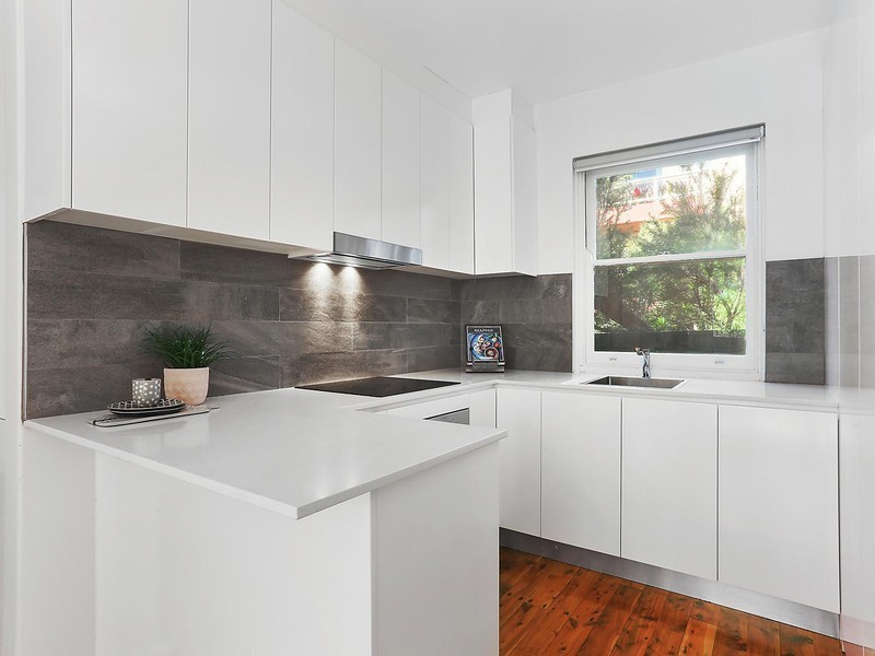 2/166 Willarong Road, Caringbah NSW 2229