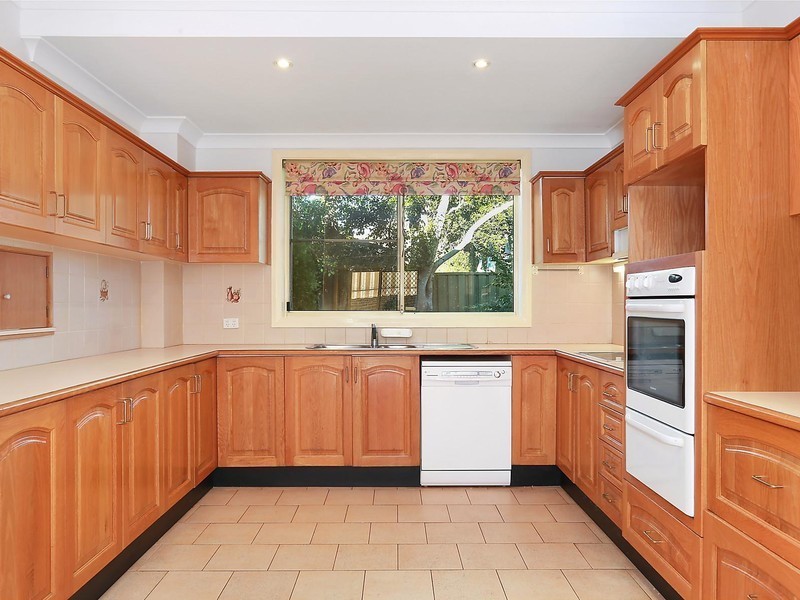 2/244 The Boulevarde, Miranda NSW 2228