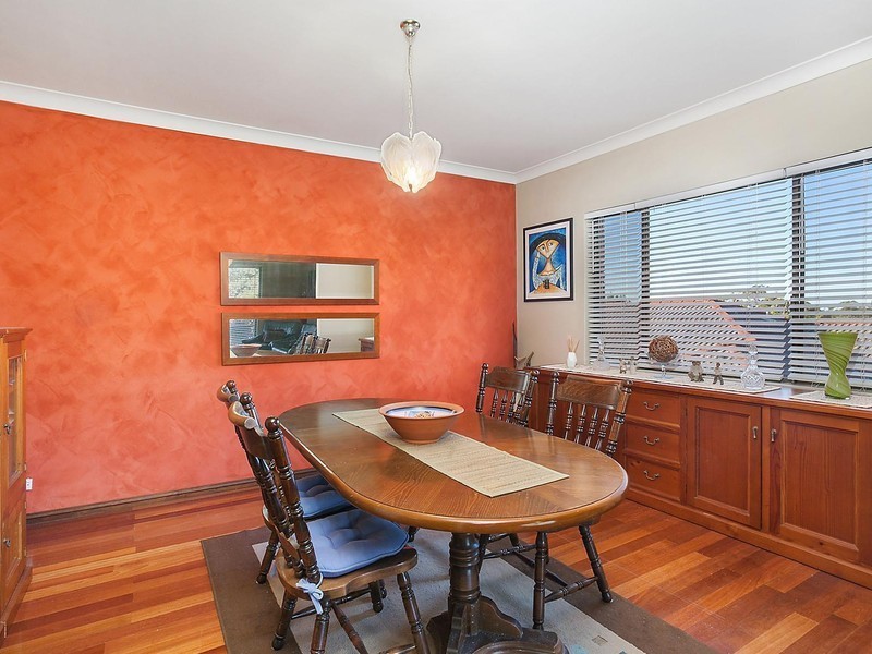 6 Louisa Street, Oatley NSW 2223