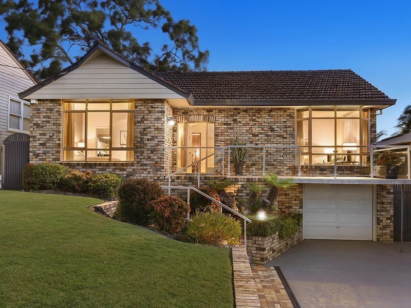 27 Renway Avenue, Lugarno NSW 2210