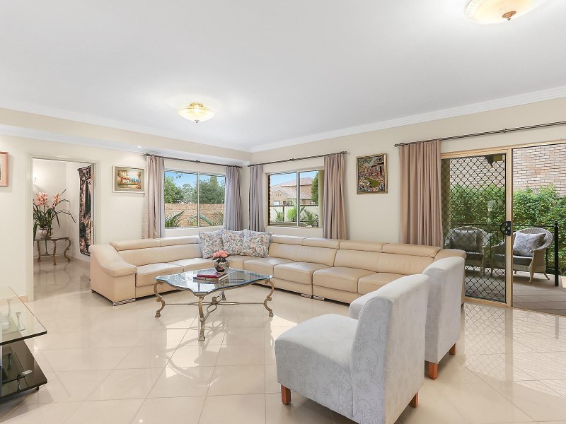 11 Warwick Street, Hurstville NSW 2220