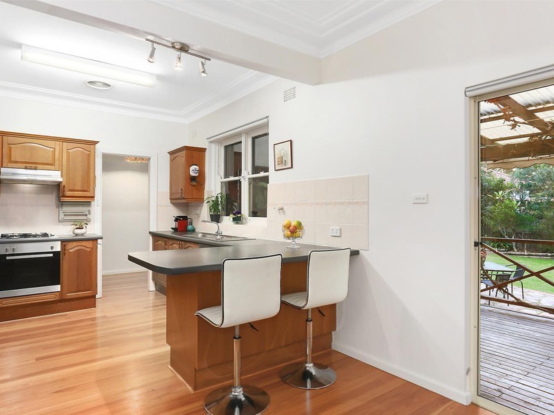 8 Tallawalla Street, Beverly Hills NSW 2209