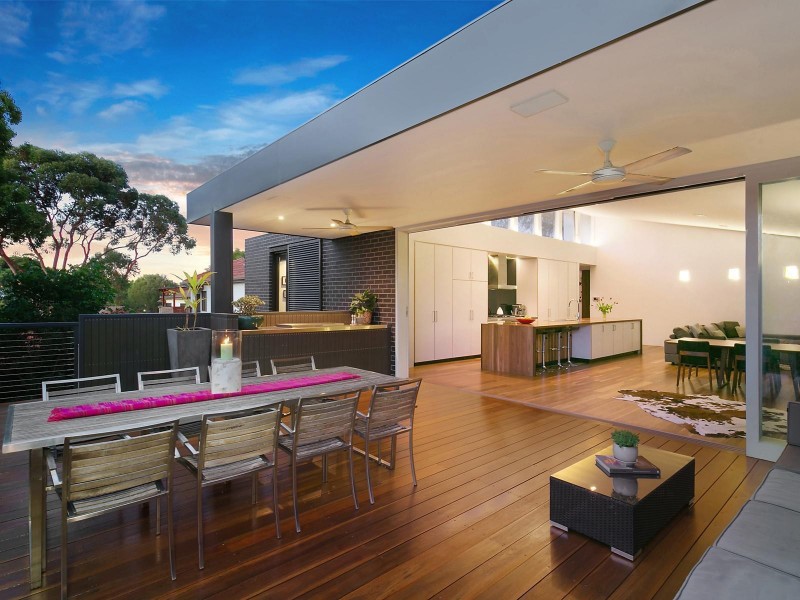 12 Glen Road, Oatley NSW 2223