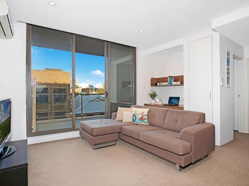 30/370 GEORGE Street, Waterloo NSW 2017