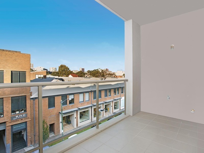 30/370 GEORGE Street, Waterloo NSW 2017