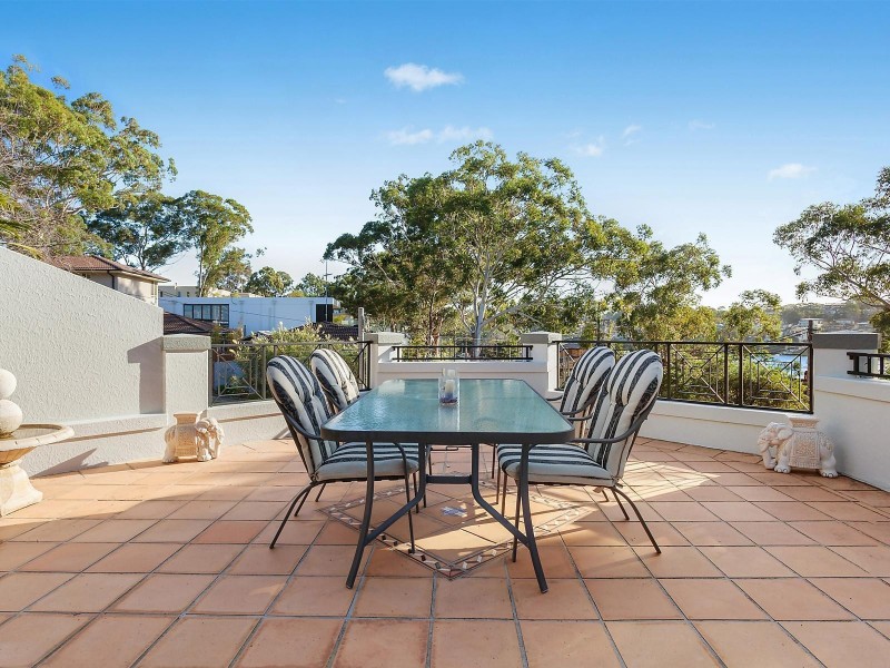 54 Queens Road, Connells Point NSW 2221