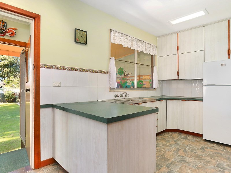 42 Arthur Street, Carlton NSW 2218