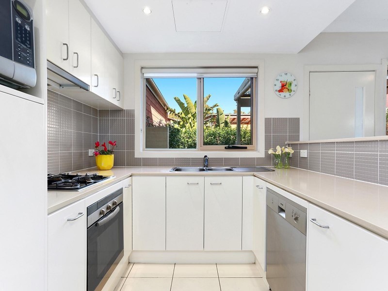 12/2A Rosa Street, Oatley NSW 2223