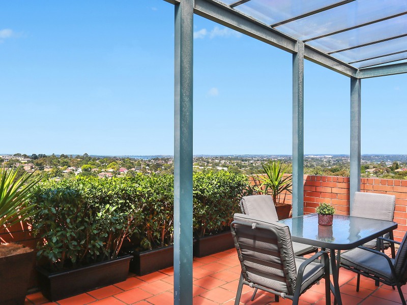 22/2 Bridge Street, Hurstville NSW 2220