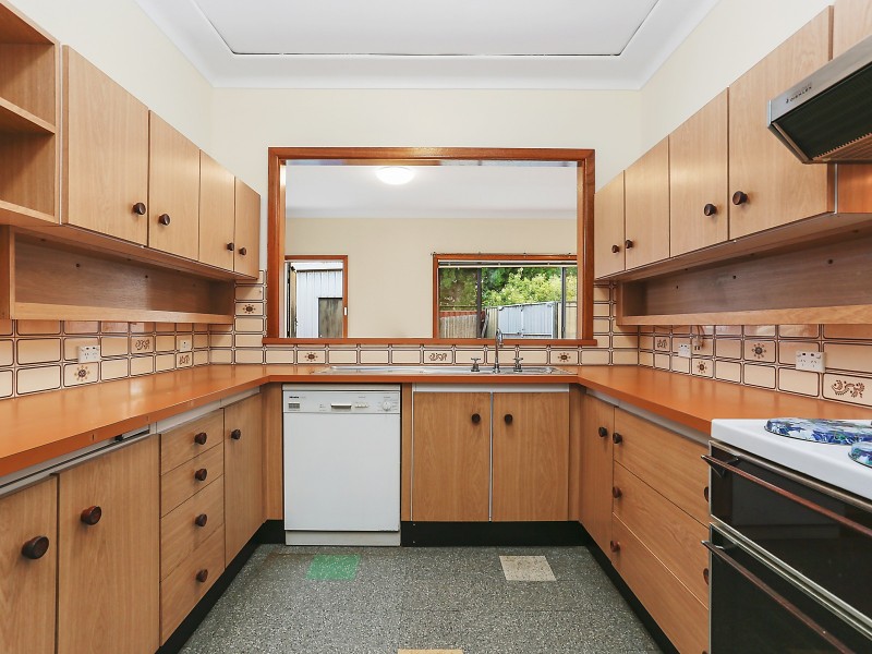 12 Bell Avenue, Beverly Hills NSW 2209