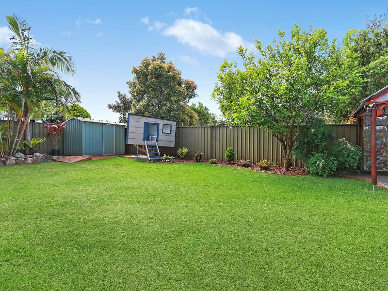 19 Vista Heights Road, Miranda NSW 2228