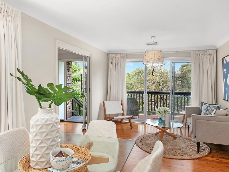 12 Oak Street, Lugarno NSW 2210