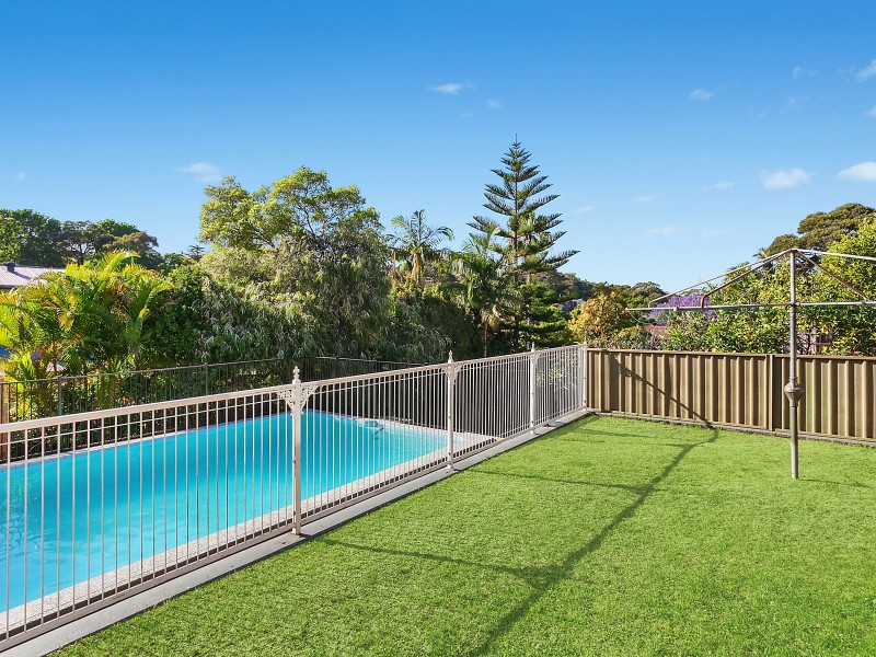 8 Othello Street, Blakehurst NSW 2221