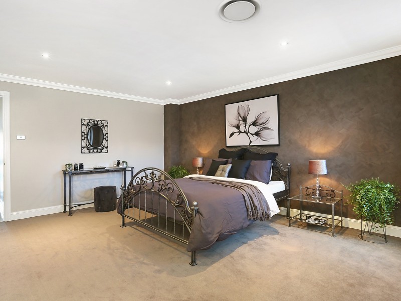 132 Karne Street North, Roselands NSW 2196