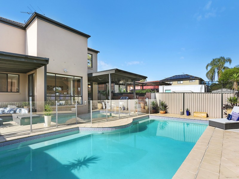 132 Karne Street North, Roselands NSW 2196