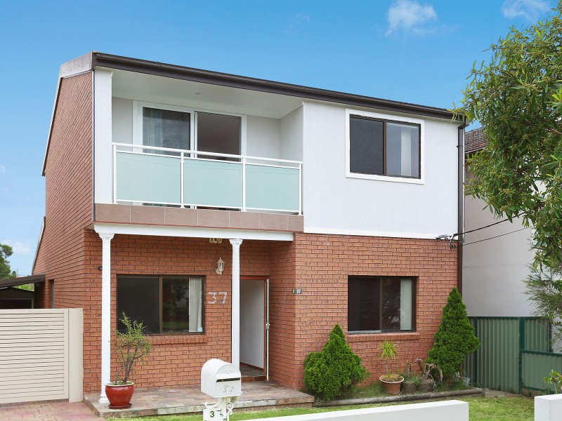 37 Edith Street, Hurstville NSW 2220
