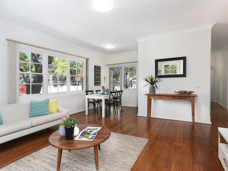 2/51 Robertson Street, Kogarah NSW 2217