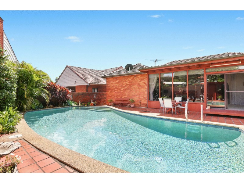 33 Jordan Avenue, Beverly Hills NSW 2209