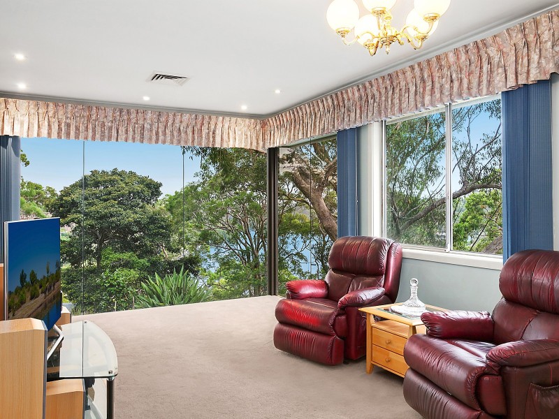 112 Arcadia Avenue, Gymea Bay NSW 2227