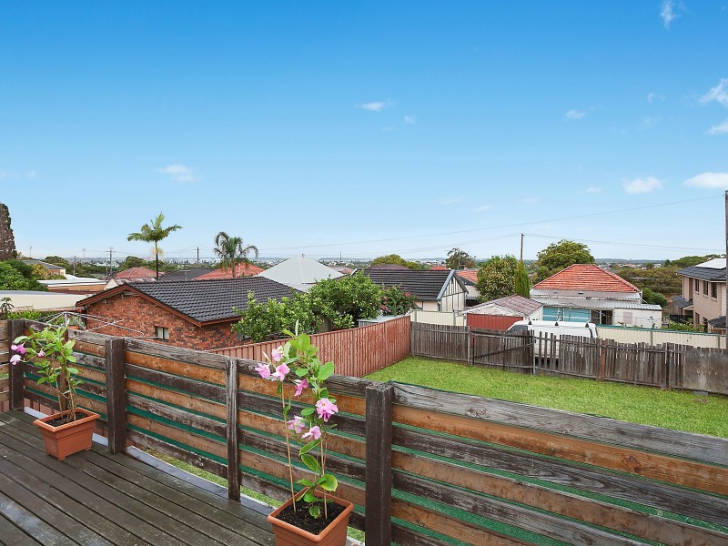 14 McPherson Street, Carlton NSW 2218