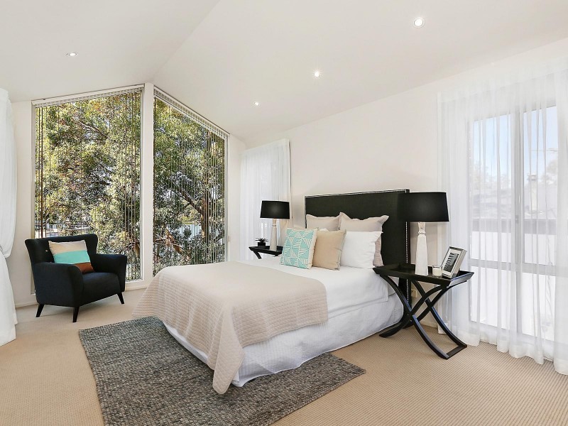 60 Russell Street, Oatley NSW 2223