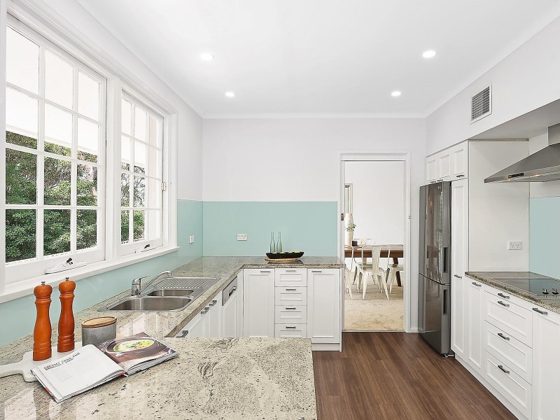 3 Gentian Place, Lugarno NSW 2210