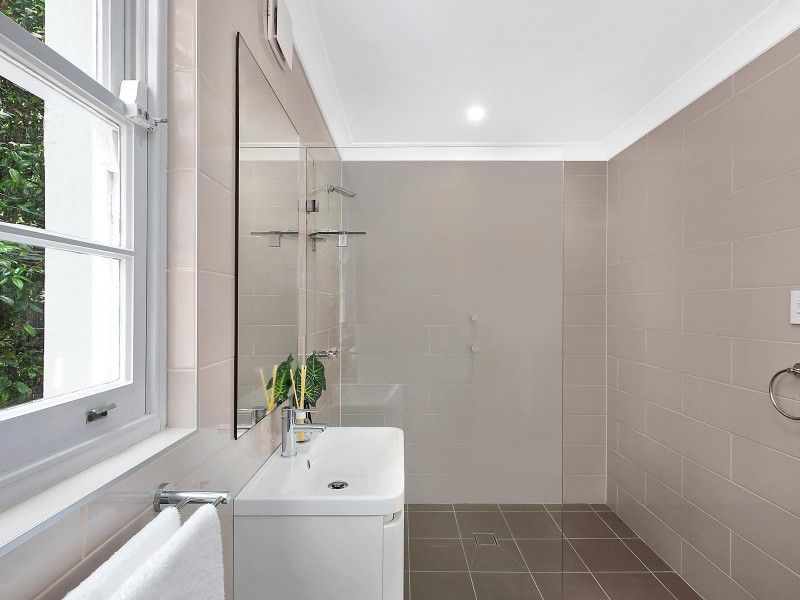 3 Gentian Place, Lugarno NSW 2210