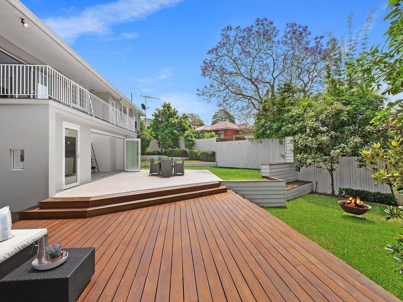 3 Gentian Place, Lugarno NSW 2210