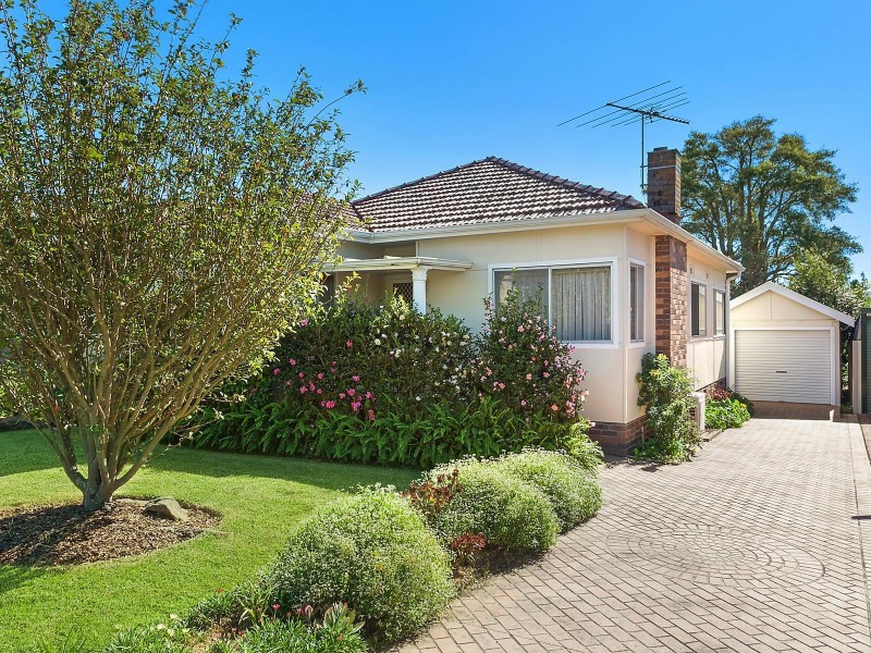 56 Hilton Avenue, Roselands NSW 2196