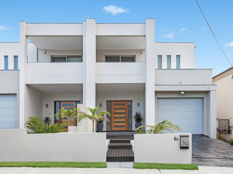 5A Grove Avenue, Narwee NSW 2209