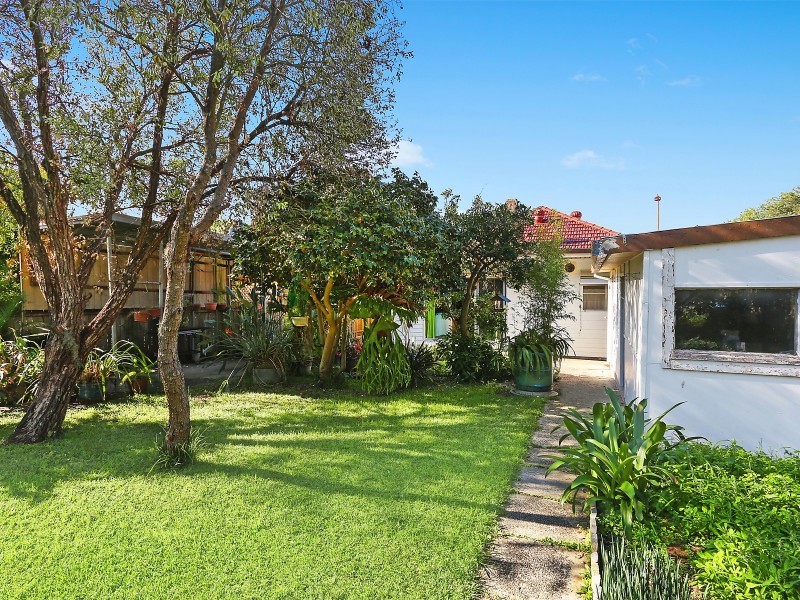 1 Vaughan Street, Blakehurst NSW 2221