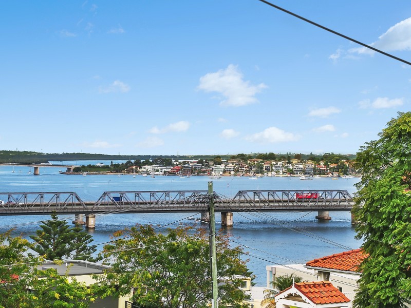 7 Fletcher Avenue, Blakehurst NSW 2221