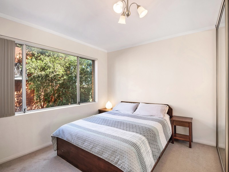 2/29 Alt Street, Ashfield NSW 2131