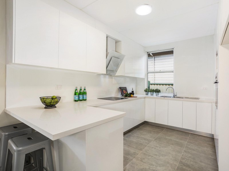 13 Tanner Avenue, Carlton NSW 2218