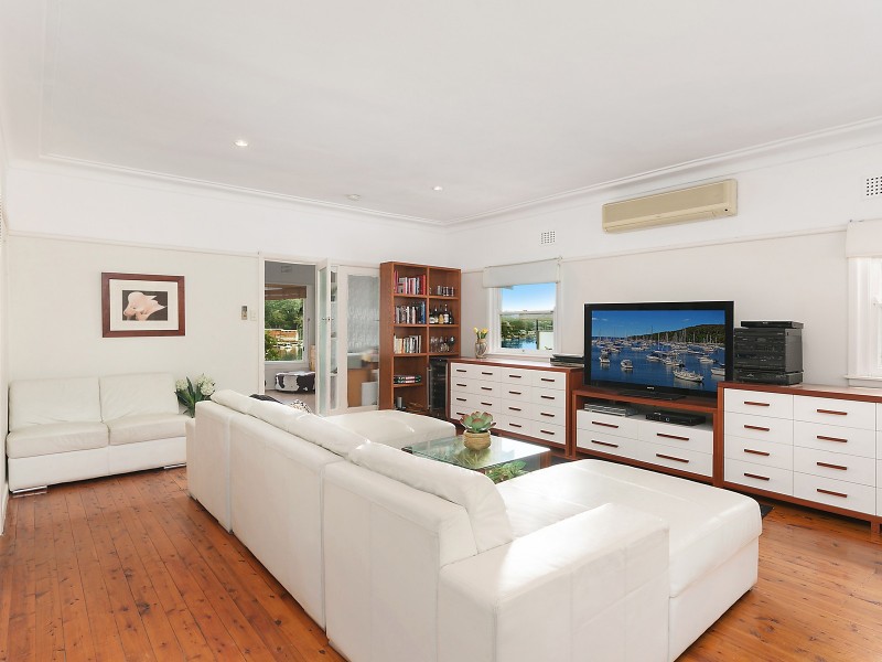 42 Herbert Street, Oatley NSW 2223