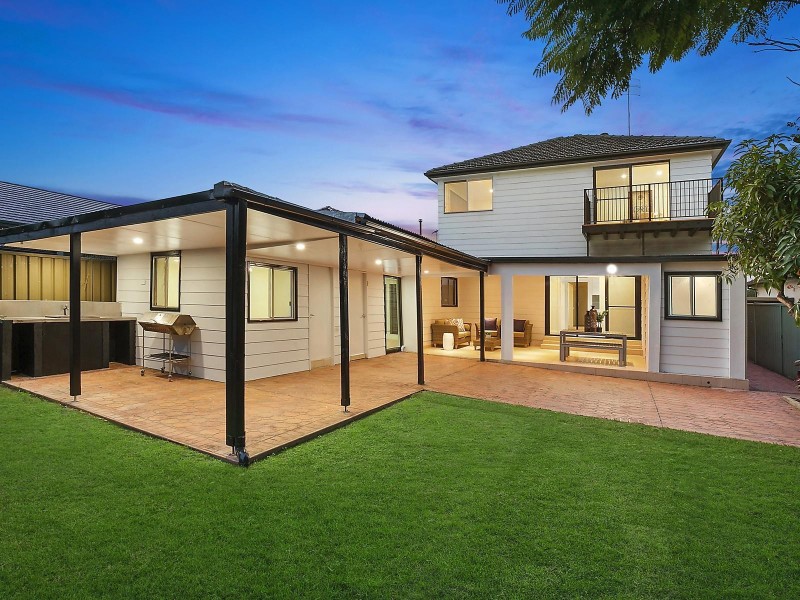 11 Booragul Street, Beverly Hills NSW 2209