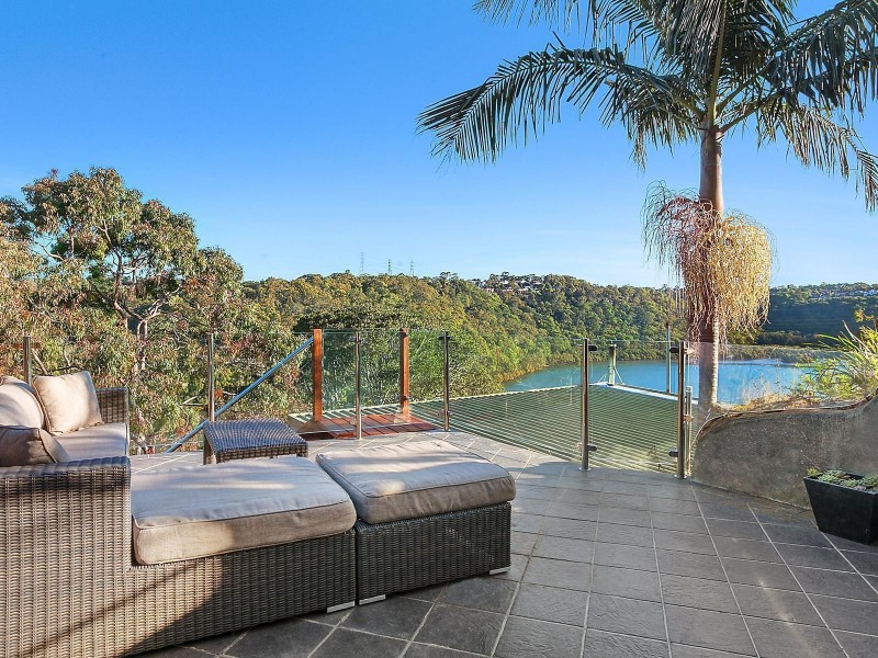 176 Lugarno Parade, Lugarno NSW 2210