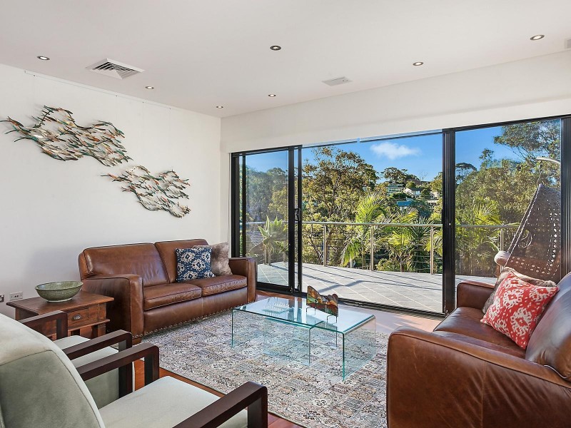 176 Lugarno Parade, Lugarno NSW 2210