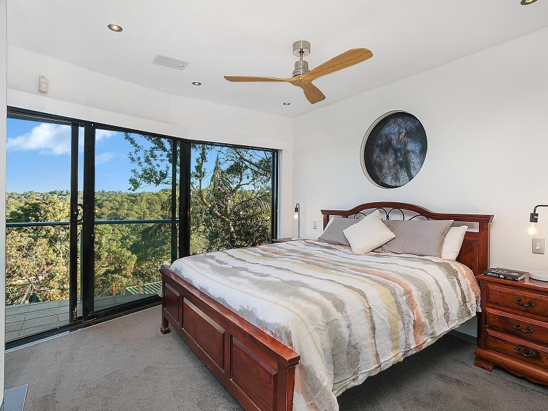 176 Lugarno Parade, Lugarno NSW 2210