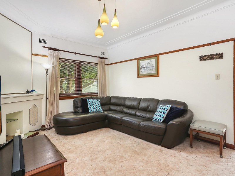 81 Watson Road, Padstow NSW 2211