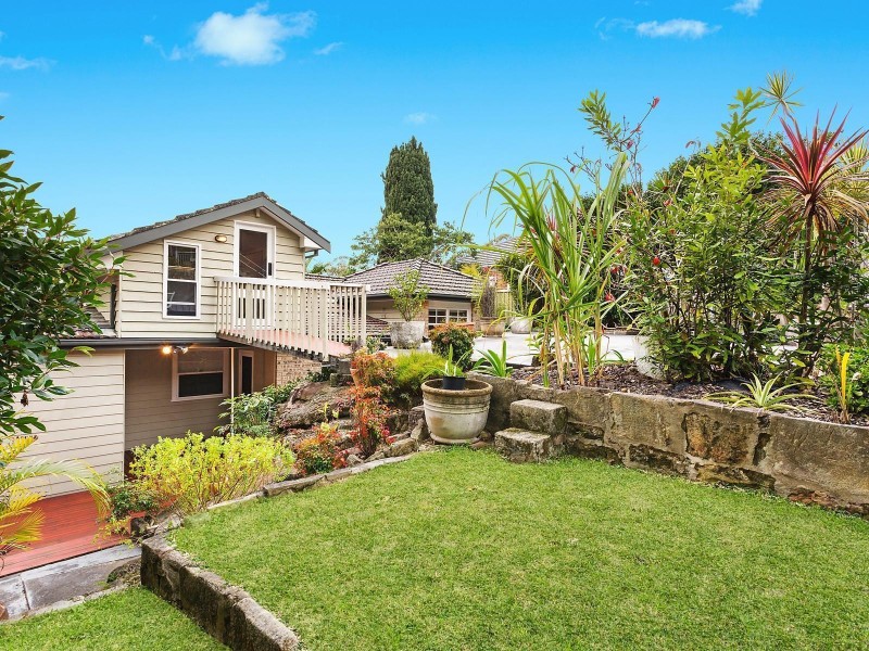 9 Vaughan Street, Blakehurst NSW 2221