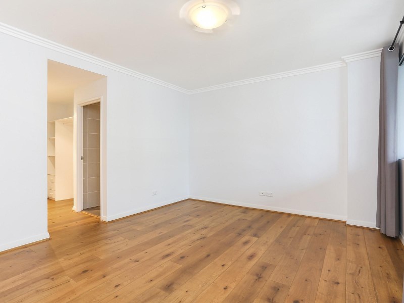 302/110 Queens Road, Hurstville NSW 2220