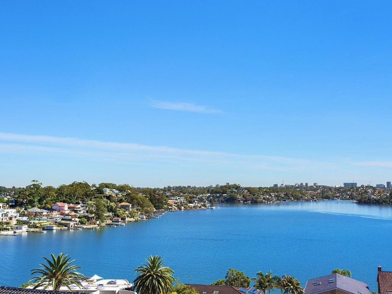 5 Leavesden Place, Sylvania NSW 2224