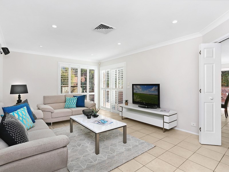 204 Lorraine Street, Peakhurst Heights NSW 2210