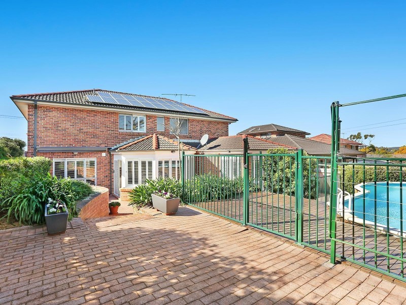 204 Lorraine Street, Peakhurst Heights NSW 2210