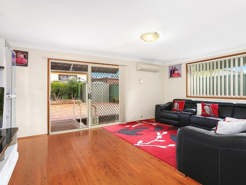 2/61A Courtney Road, Padstow NSW 2211