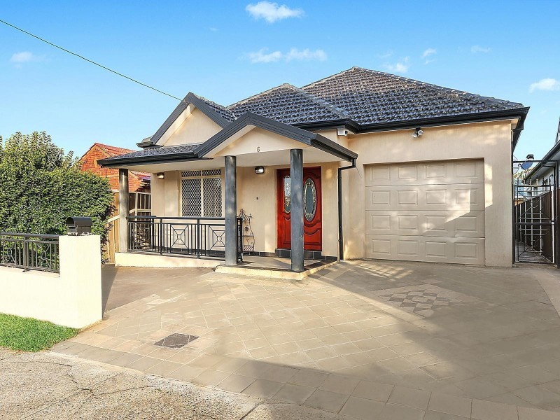 6 John Street, Bexley NSW 2207