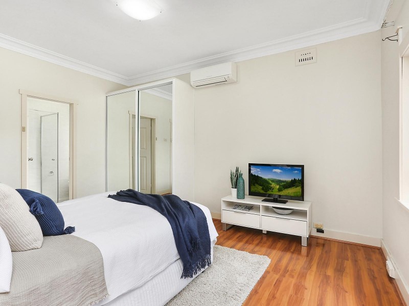 98 Gloucester Road, Hurstville NSW 2220